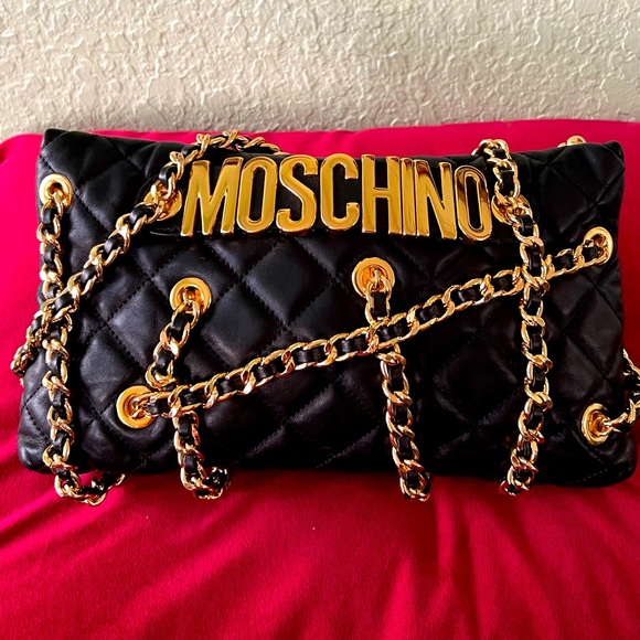 👑✅PRICE FIRM✅NO OFFERS SUPER SALE!! 👑AUTHENTIC Moschino Leather Clutch Bag - Picture 10 of 17